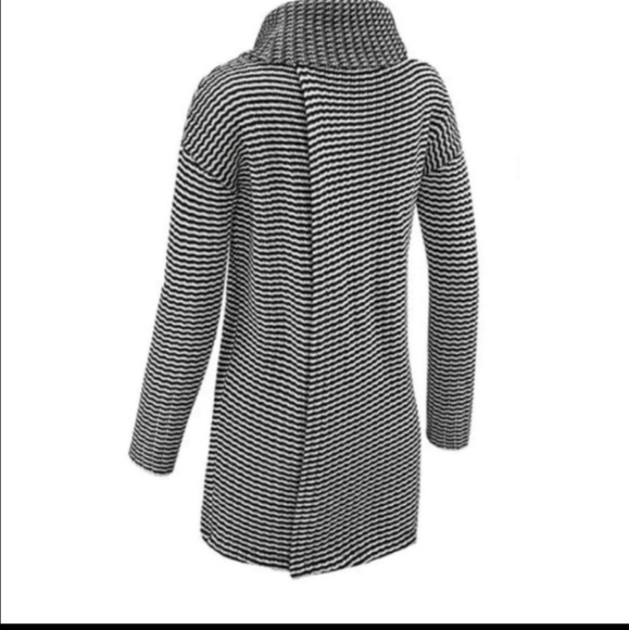 Cozy Cowl Neck Fall Sweater S - Picture 12 of 12
